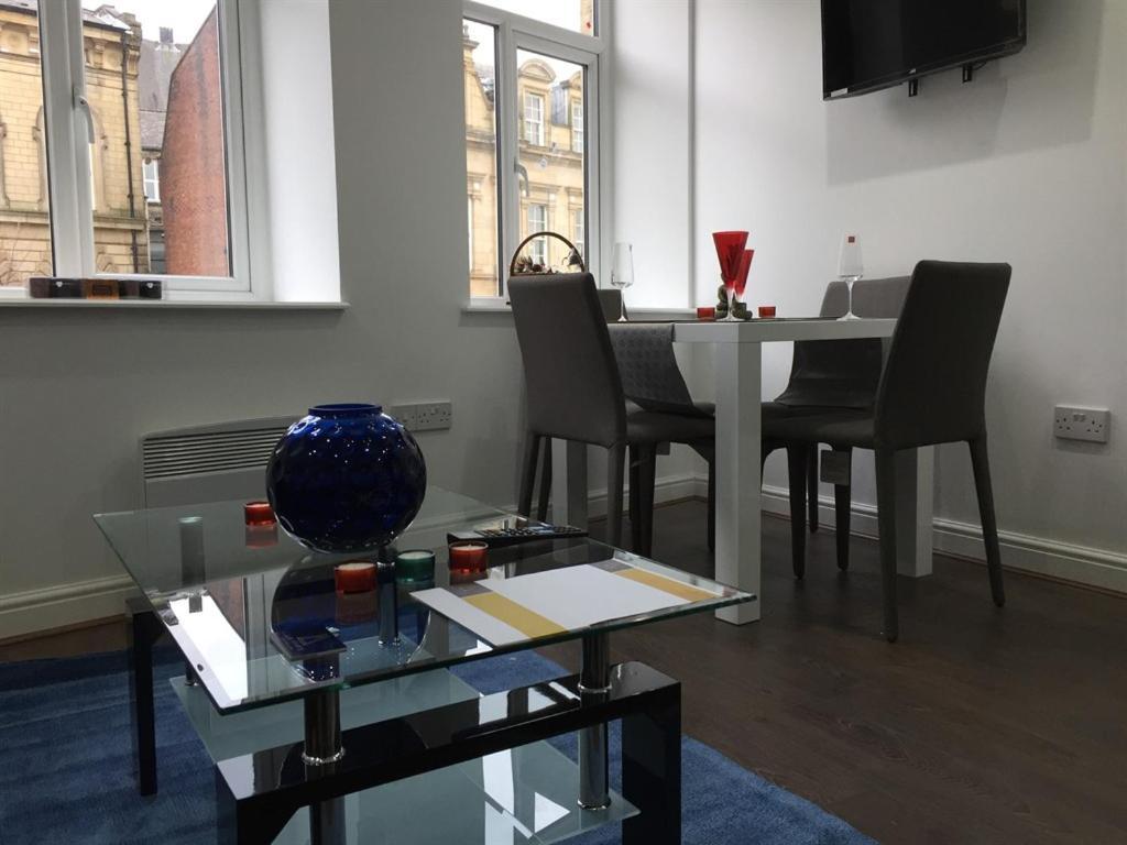 Bradford Luxury Central Apartment Bagian luar foto